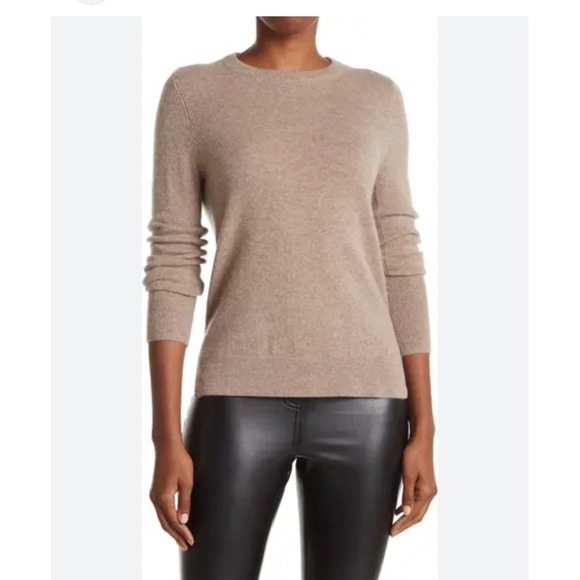 Halogen 100% Cashmere Crew Neck Sweater Beige M Lightweight Cozy Everyday - Picture 1 of 10